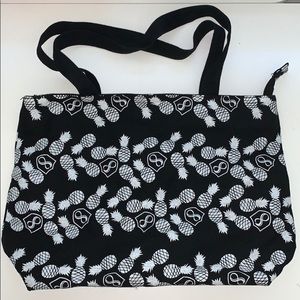 Fighting Eel pineapple logo zipper tote